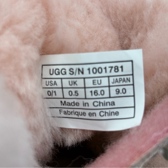 UGG Blush Cheetah Pink print Infant Booties Size 0/1 - Picture 7 of 7